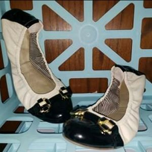 TAHARI "Gloria" cap toe ballet flats/ loafers